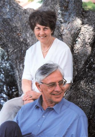 Mom and dad.jpg 31.3K